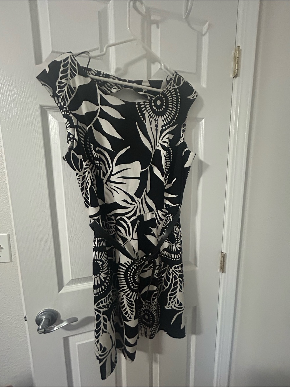 Perceptions Black and White Floral Print Midi Dress
